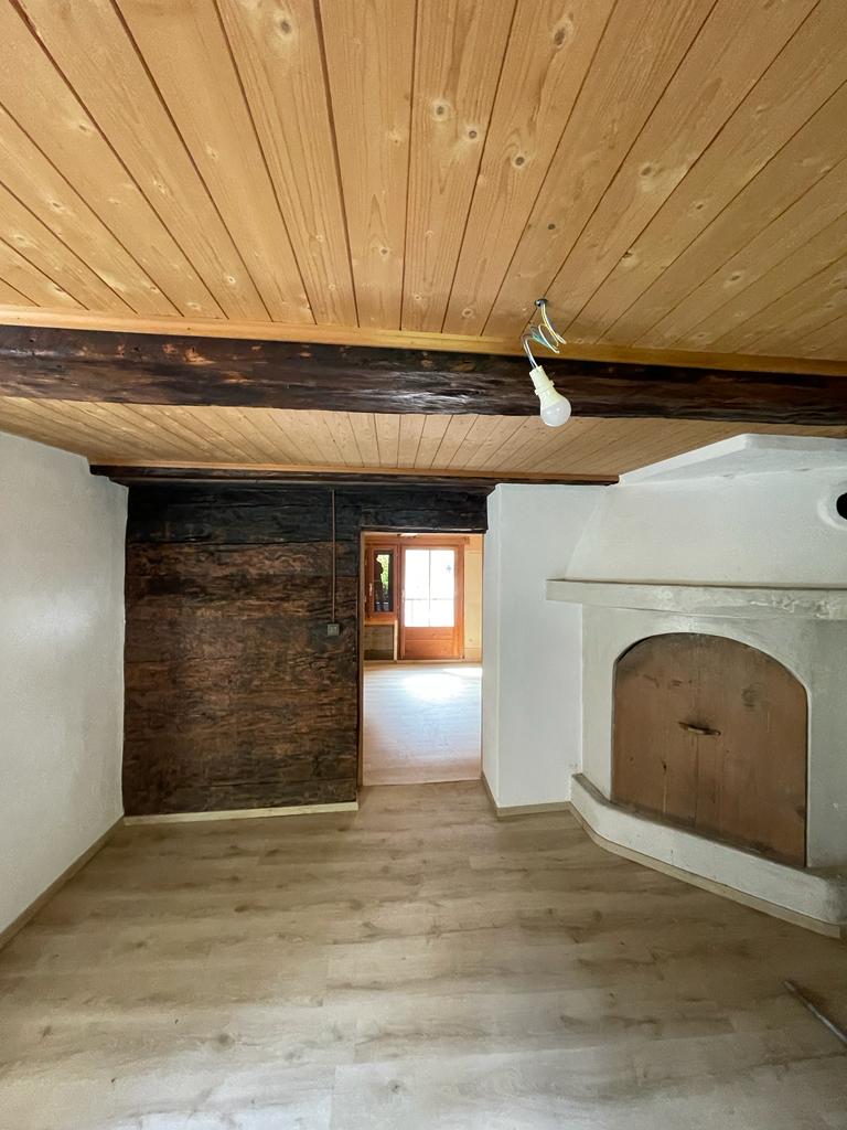 Rossa, Grigioni 6548, 5 Stanze da Letto Stanze da Letto, ,2 BathroomsBathrooms,Casa,In vendita,1010