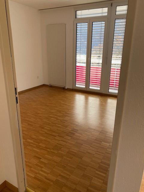 Grigioni, 3 Stanze da Letto Stanze da Letto, ,1 BagnoBathrooms,Appartamento,In affitto,1011